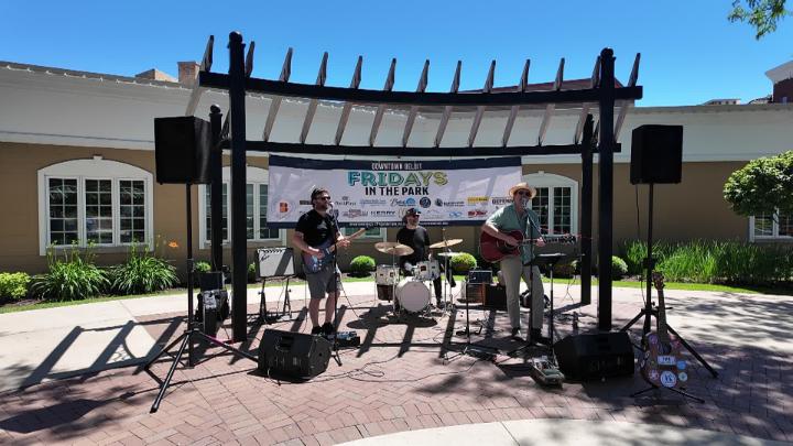 Thumbnail image for Fridays In The Park - 6.19.26 - Mountain Music For Flatlanders